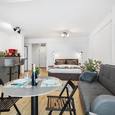 Apartment Sea Reflections - Infinity Pool & *