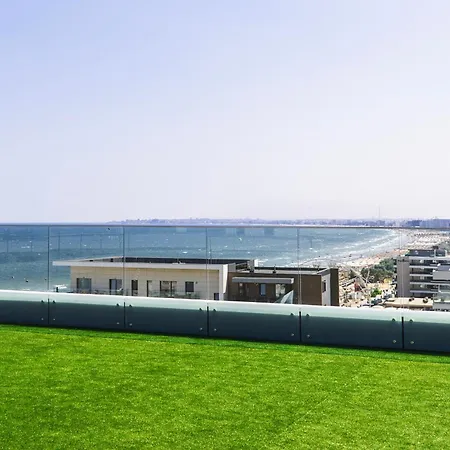 Sea Reflections In Infinity Pool & Διαμέρισμα *